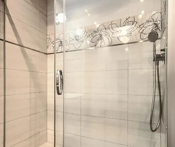 Kropla Rosy 2 * Breslavia